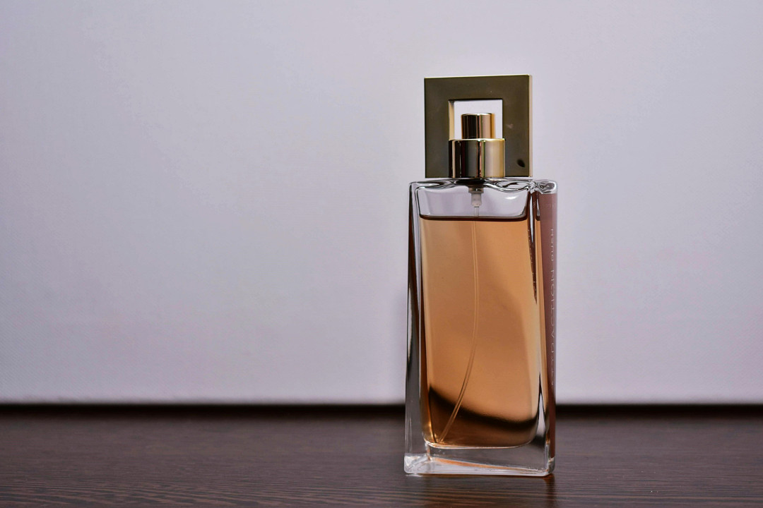 perfume-bottle-limited-edition-image