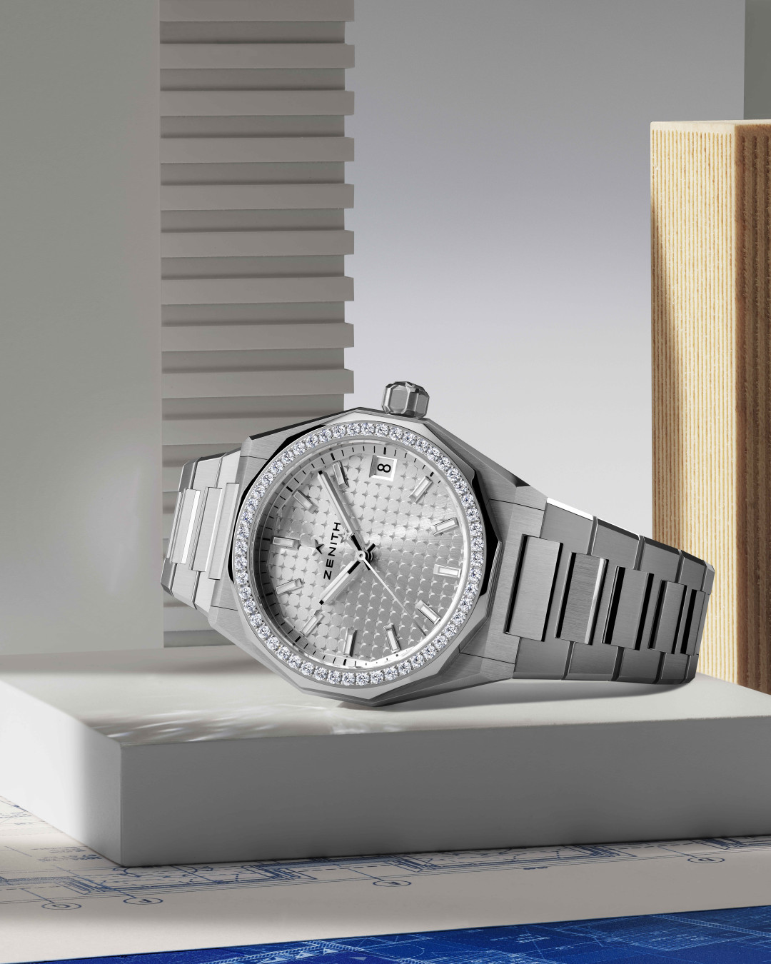 Часы в большом городе