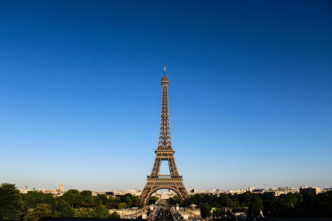 eiffel-tower-paris-landmark-image