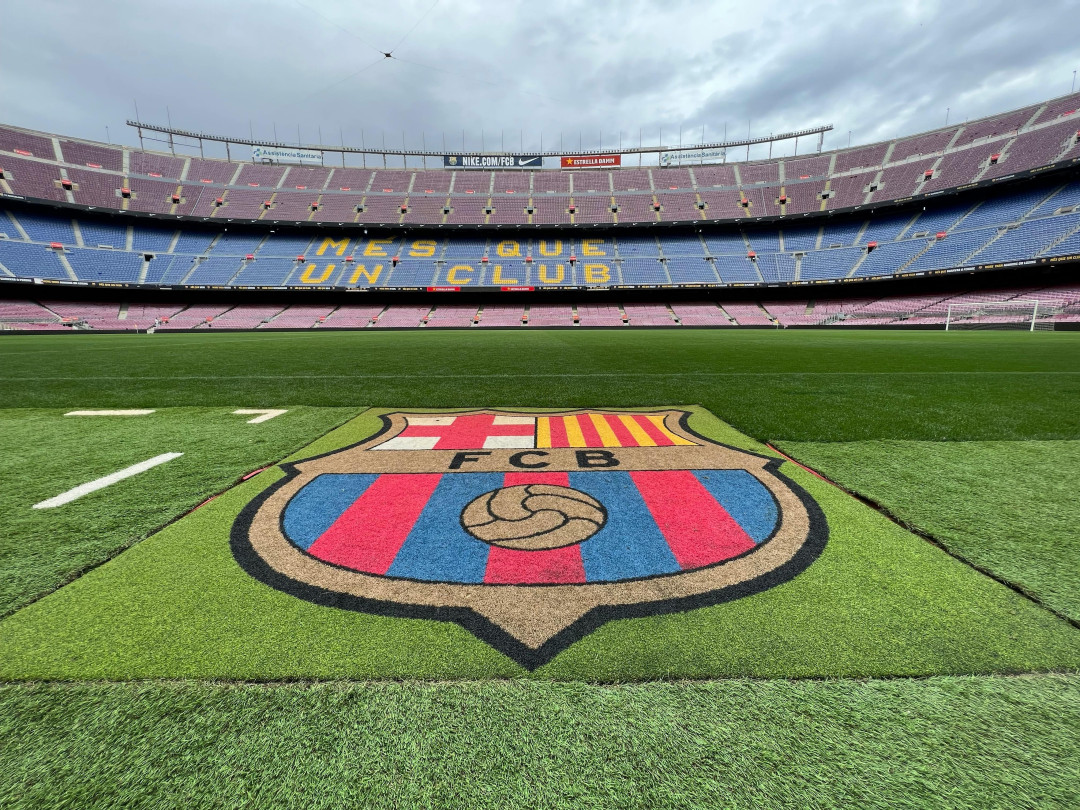 fc-barcelona-logo-camp-nou-stadium-image