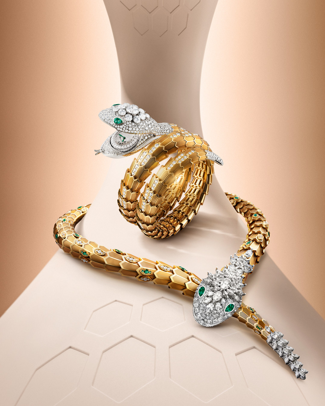 Дебют Bvlgari на Watches & Wonders 2025