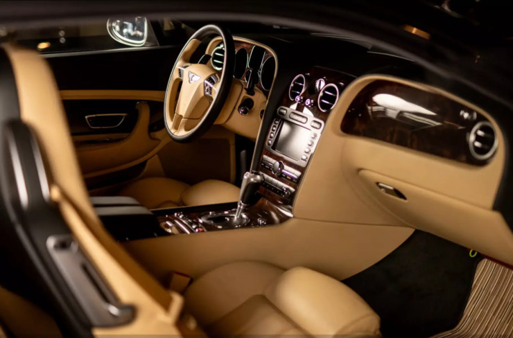 Уникальный Bentley Flying Star выставят на аукцион
