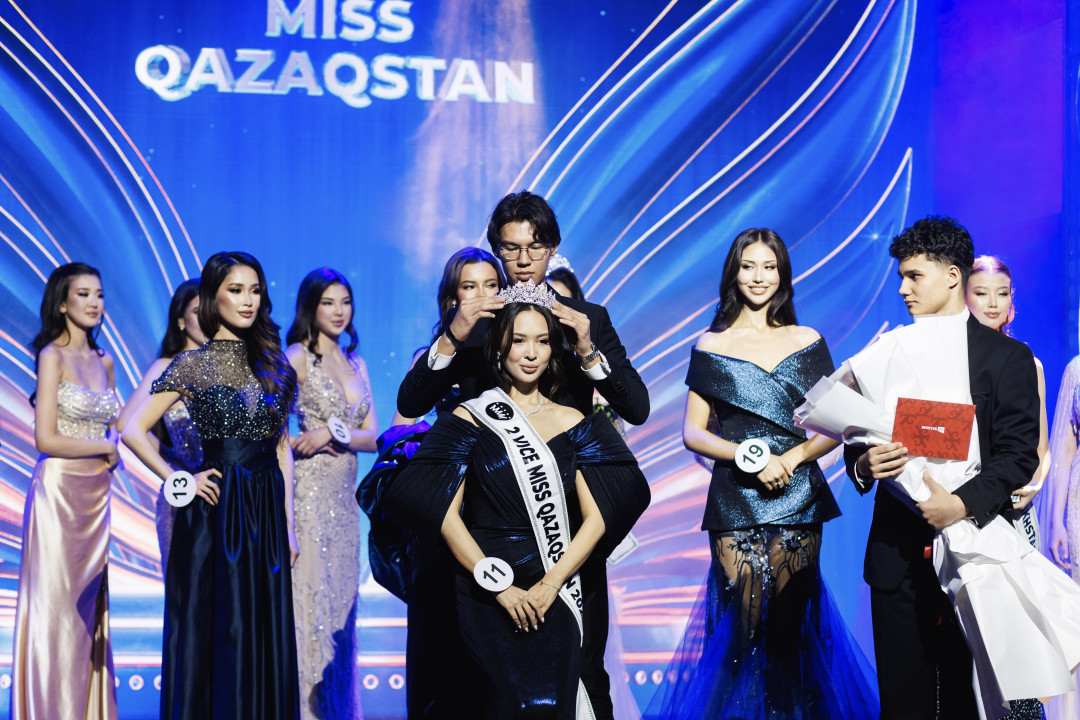 Miss Qazaqstan 2025: Алина Екатеринечева представит Казахстан на Miss Universe
