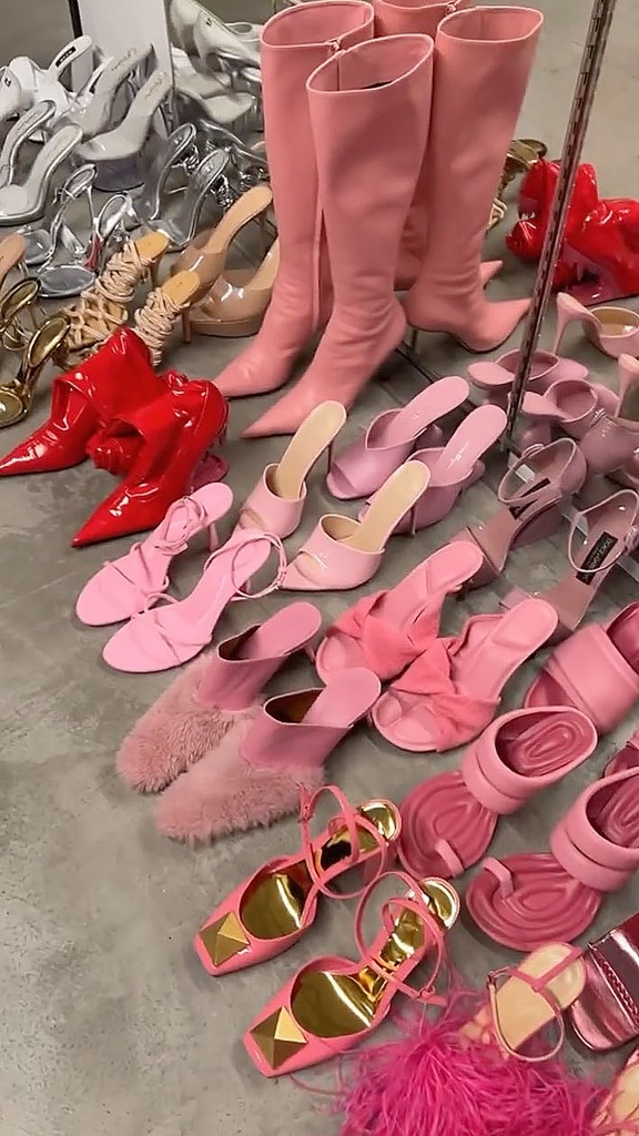 кайли дженнер обувь