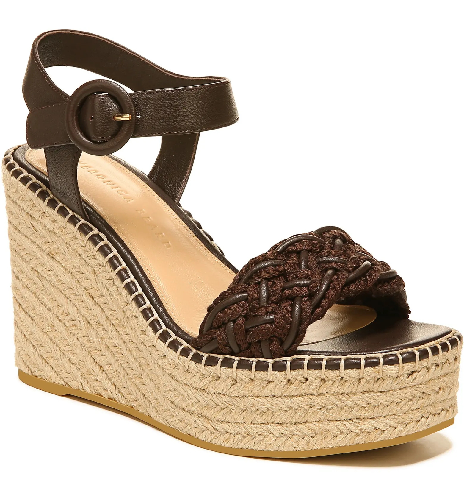 обувь заменит любую пару