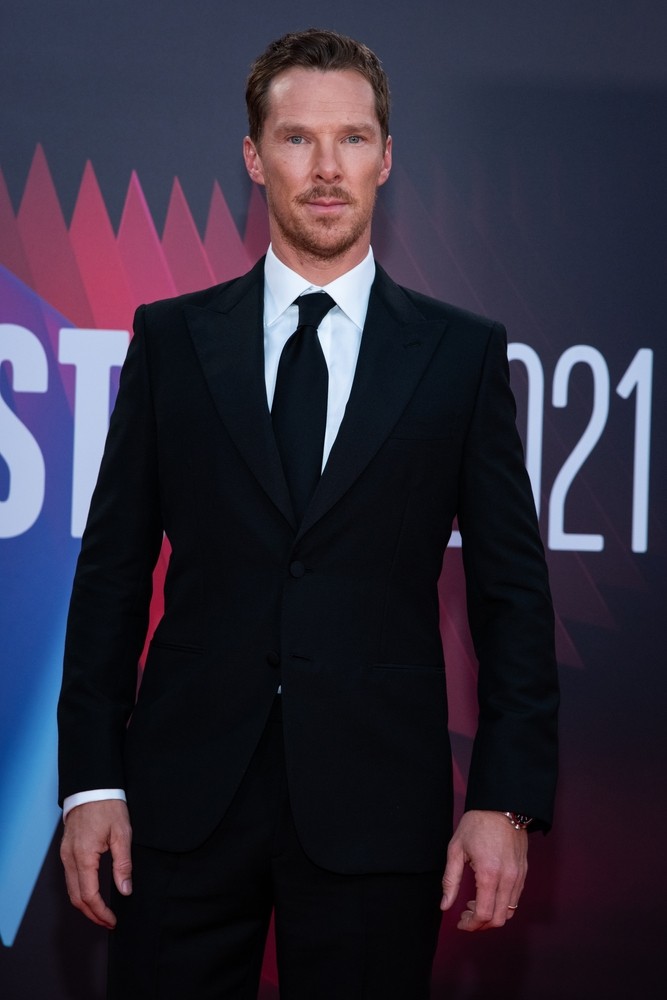 20 знаменитостей