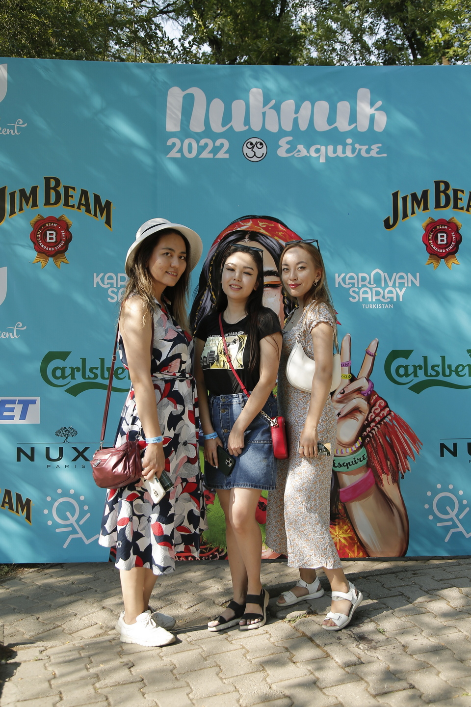 Esquire Пикник в Шымкенте