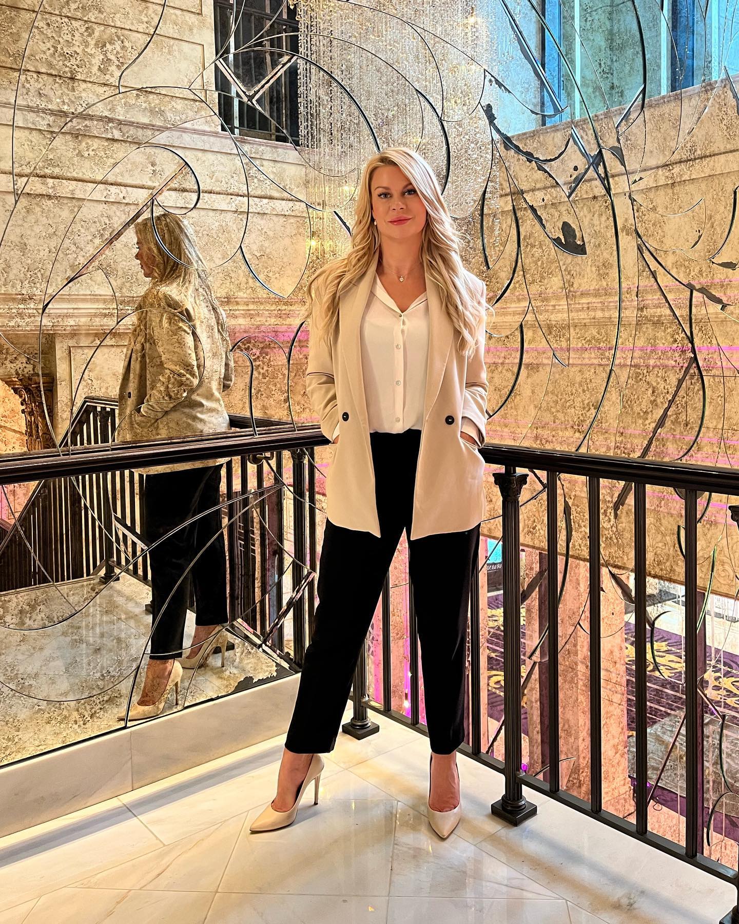 Жертва «Афериста из Tinder»