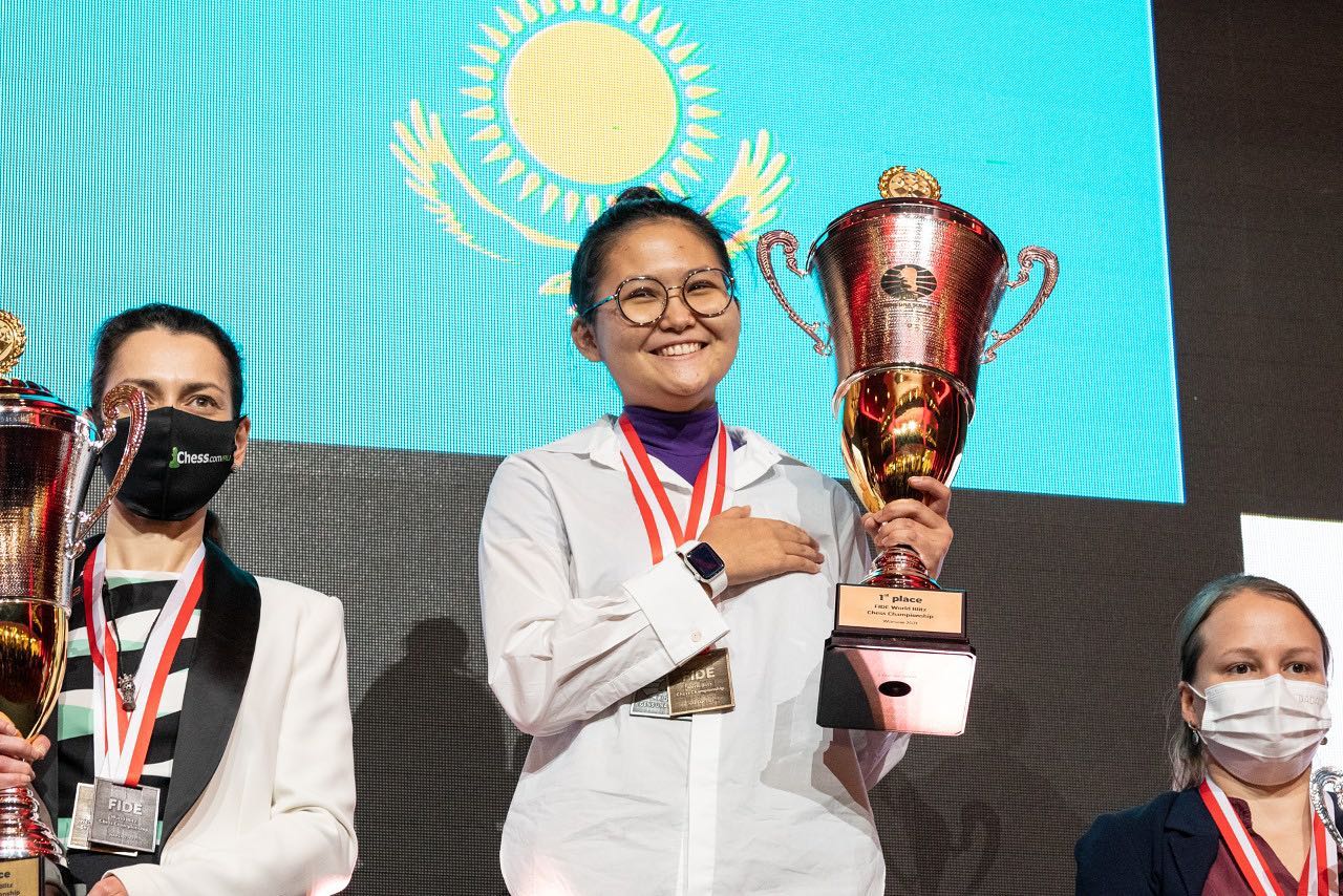 Бибисара Асаубаева: 5 фактов