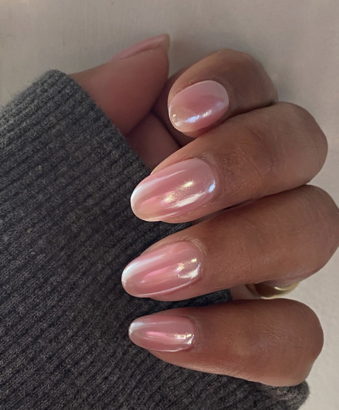 Хейли Бибер Маникюр