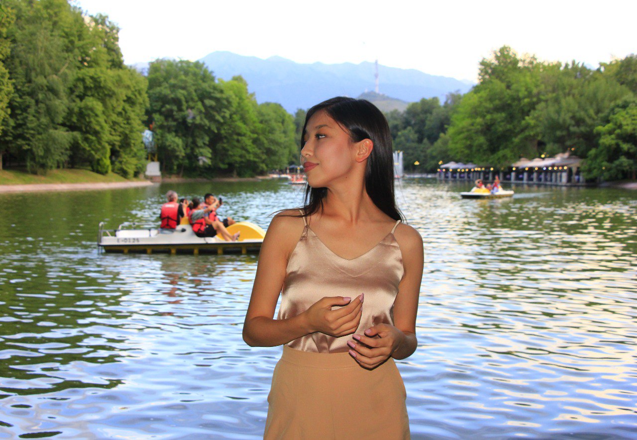 казахстанки казахский язык