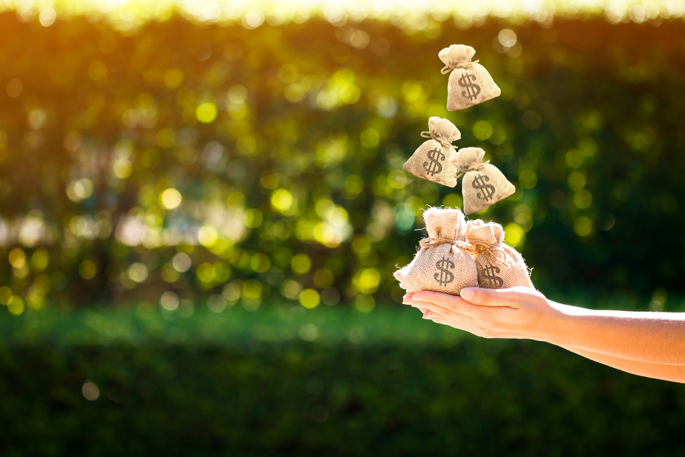 Финансовый гороскоп на сентябрь 2022