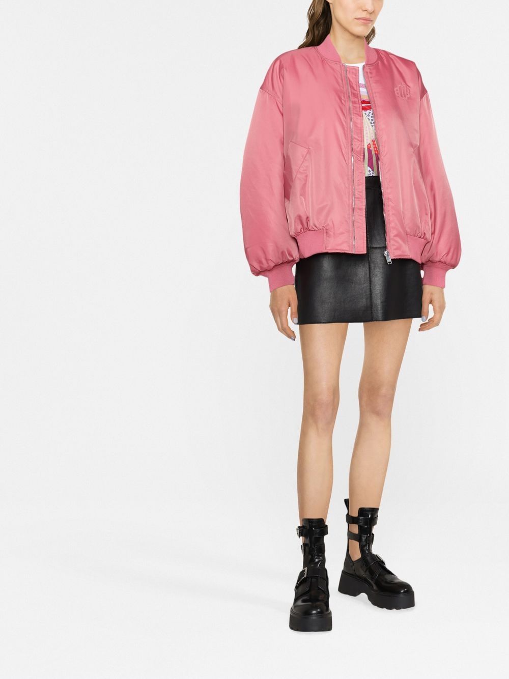 Бомбер @marzhana.mmc