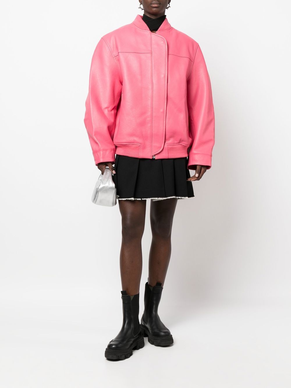 Бомбер @marzhana.mmc