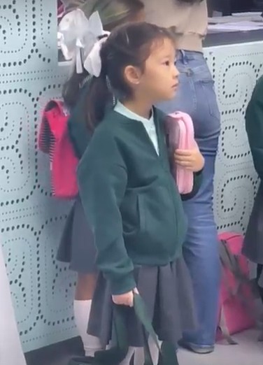 Детки-школьники