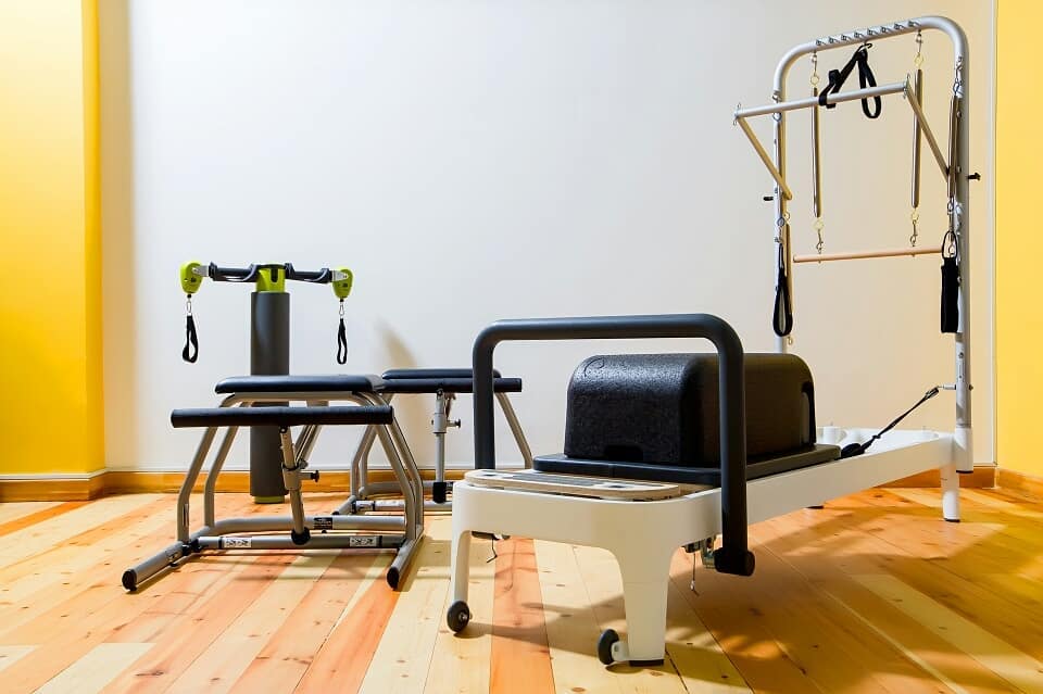 заняться пилатесом