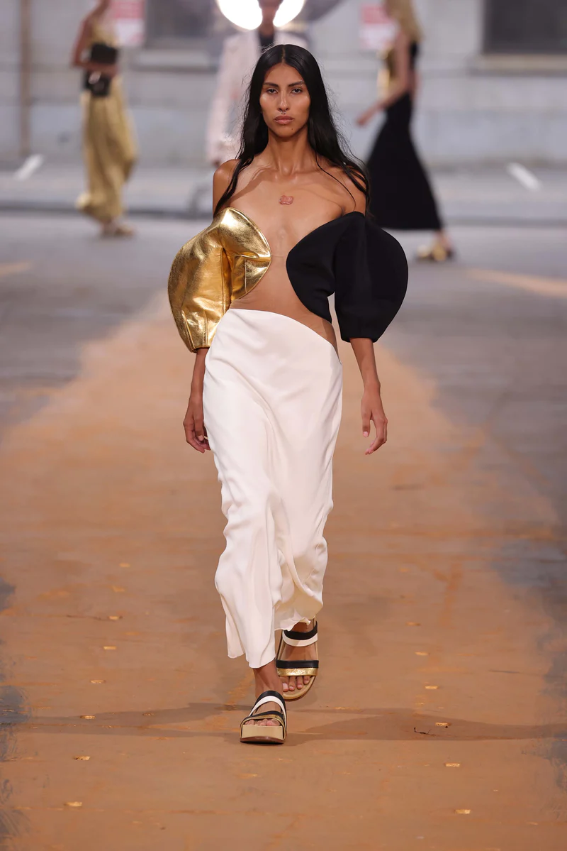 Неделя моды в Нью-Йорке COS Peter Do Gabriela Hurst 