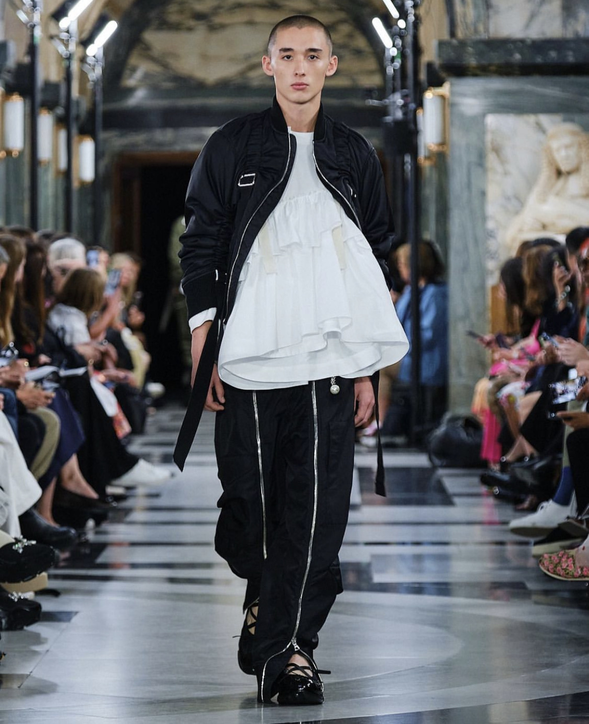 Прия Рай порно видеода томбой сексуалды позаларда трахает алады Иркутсктегі өзбек секс