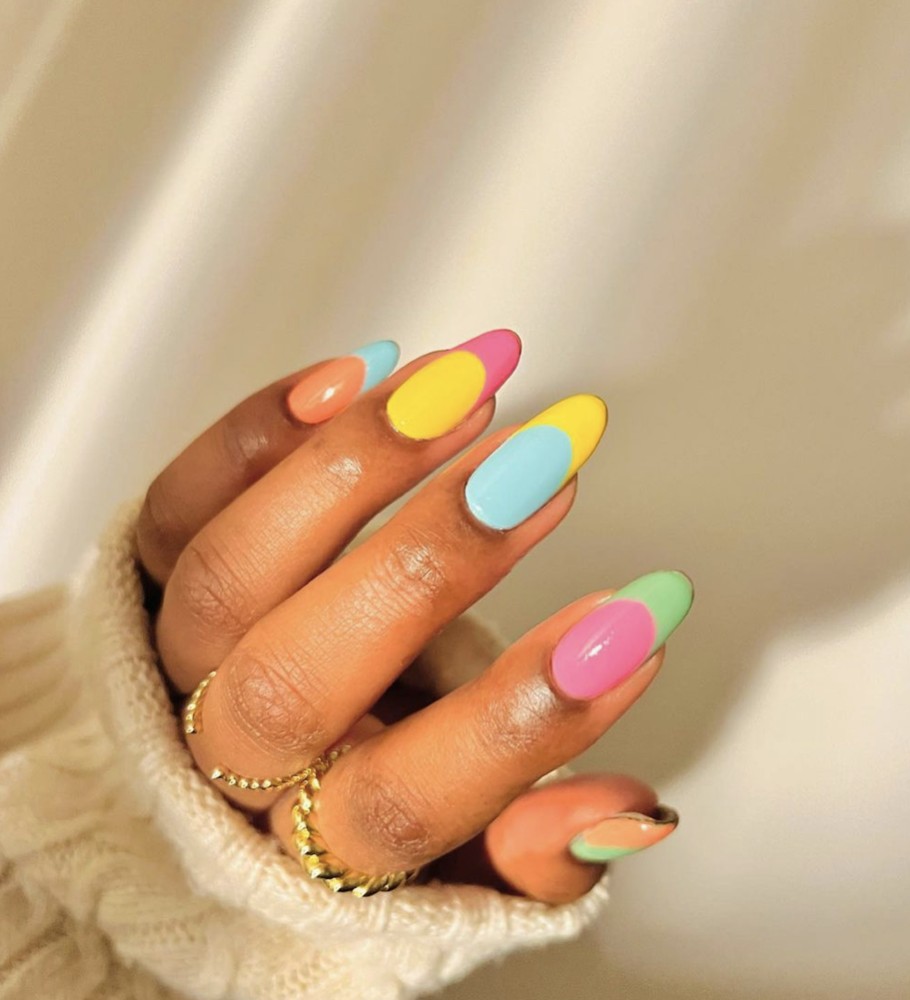 Кира Свиттің тырнақ дизайны Кира Свиттің тырнақ дизайны