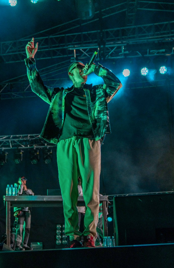 Esquire Picnic Ultimate Edition