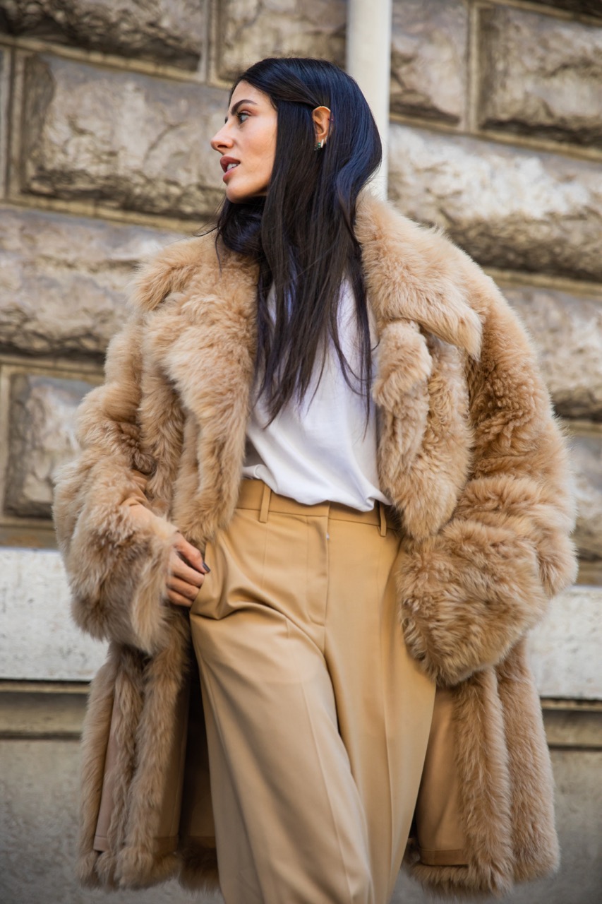 Стритстайл на Неделе моды в Париже весна-лето 2023