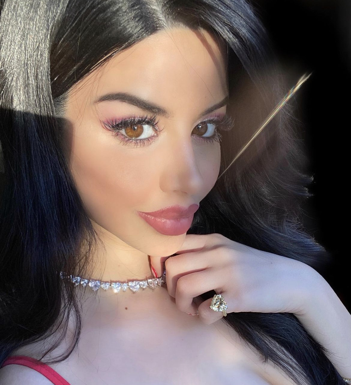 Рожан Кар Трэвис Скотт