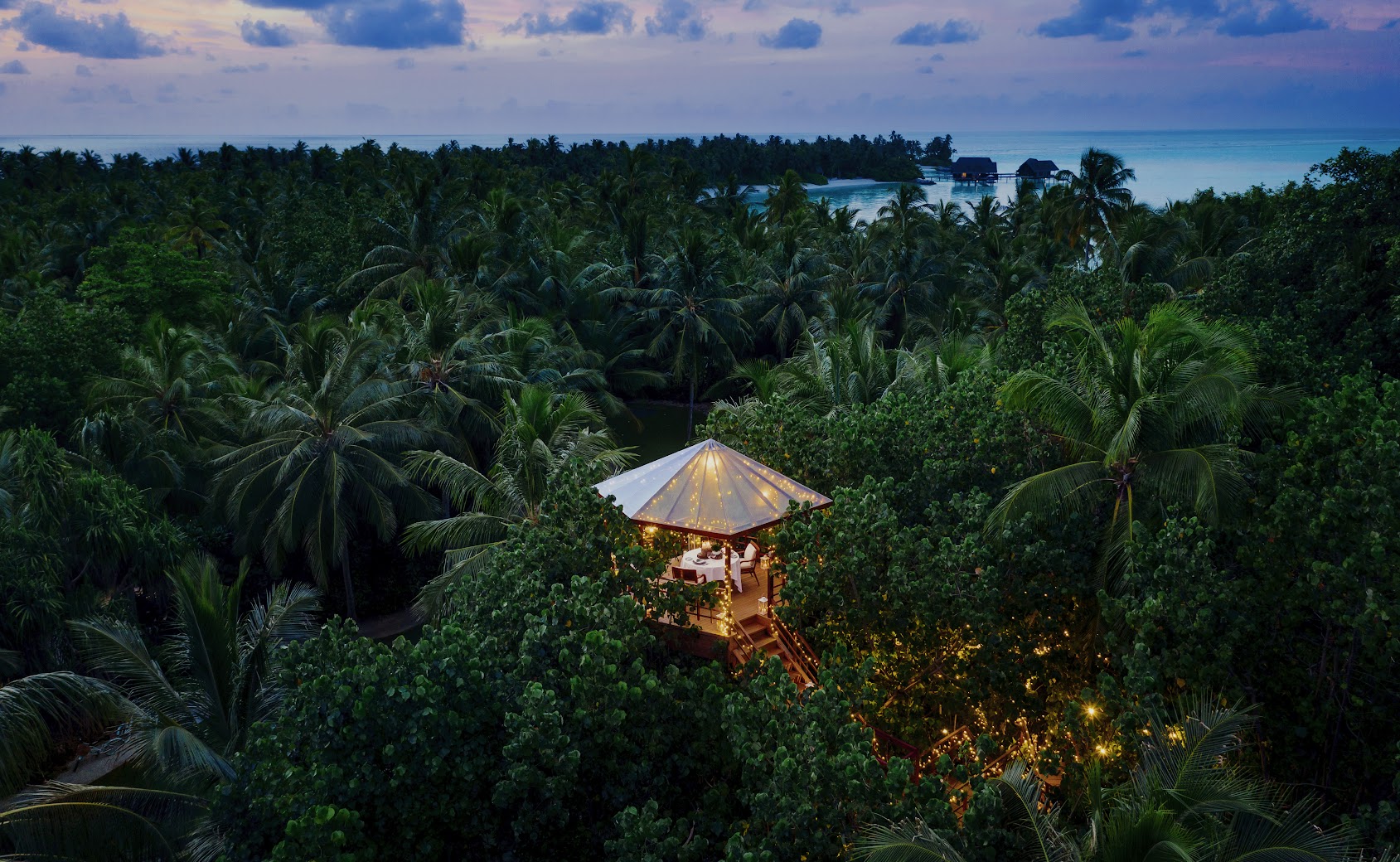 курорт One&Only Reethi Rah