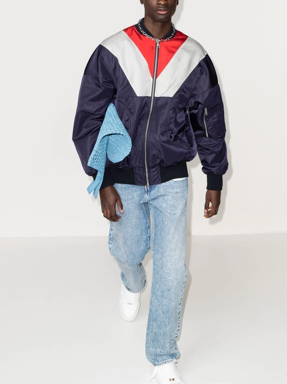 Где купить бомбер