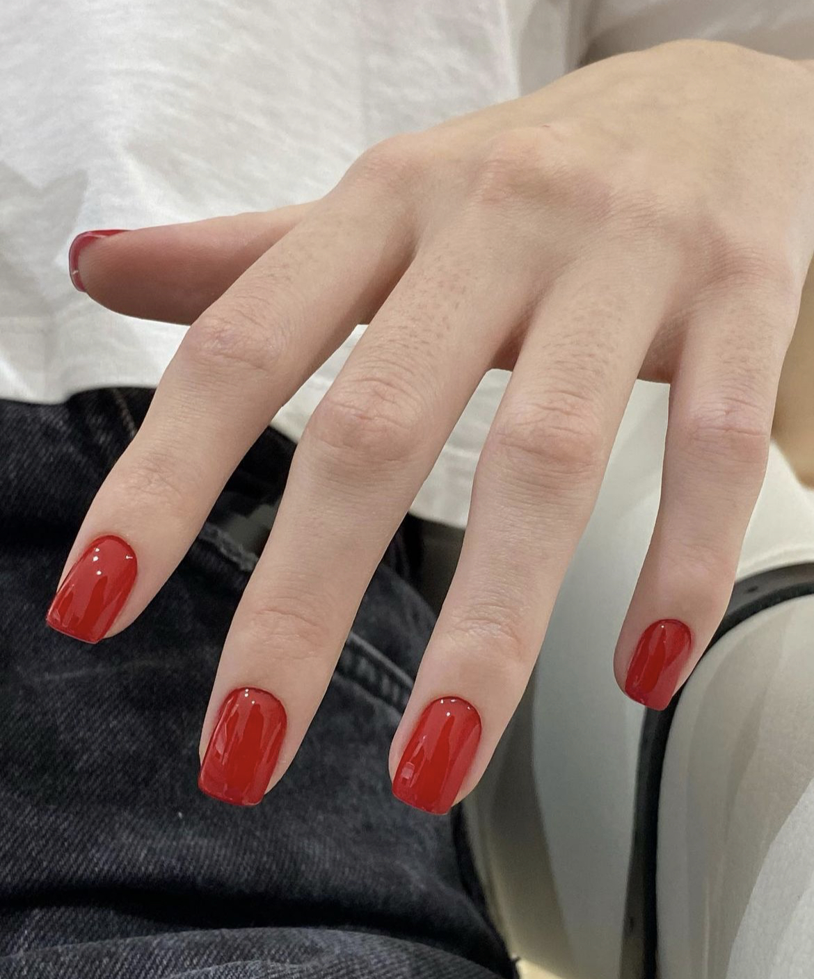 модные цвета маникюра 2023