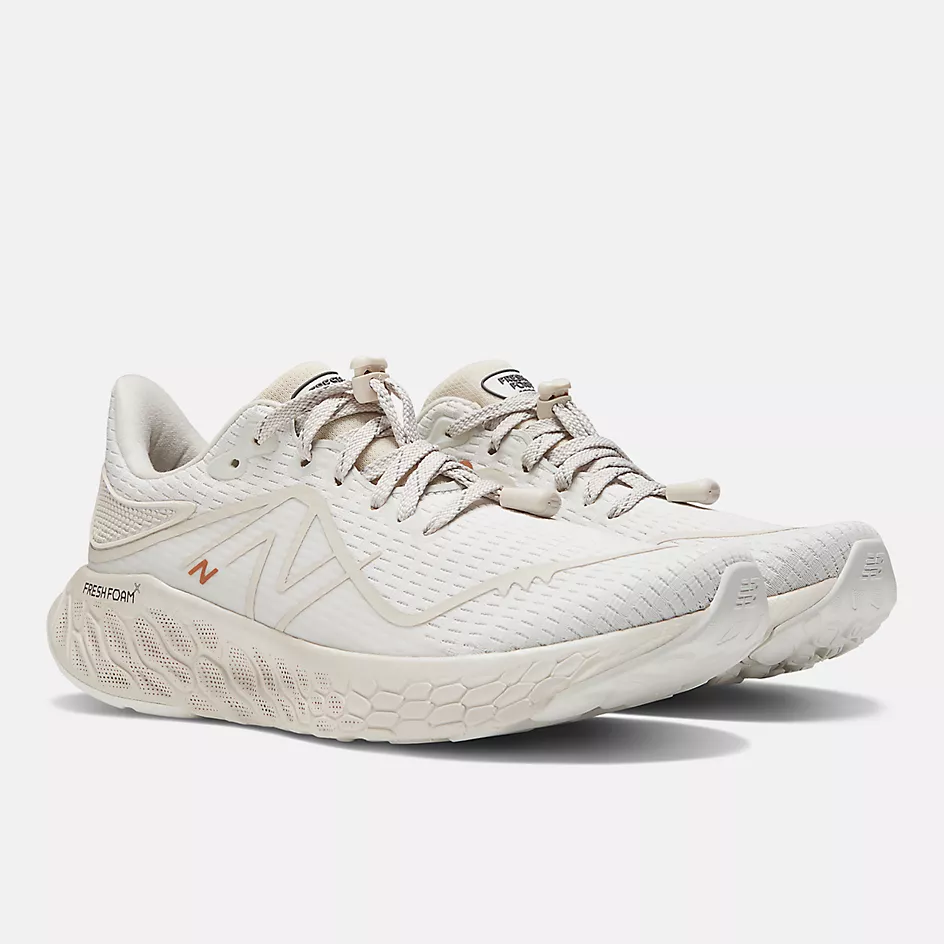 удобные кроссовки