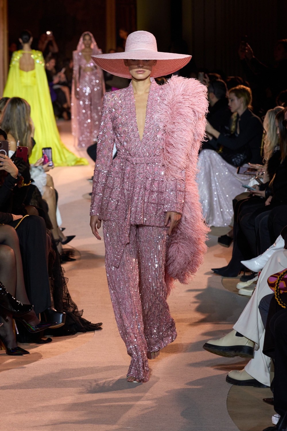 Кутюрная Неделя моды