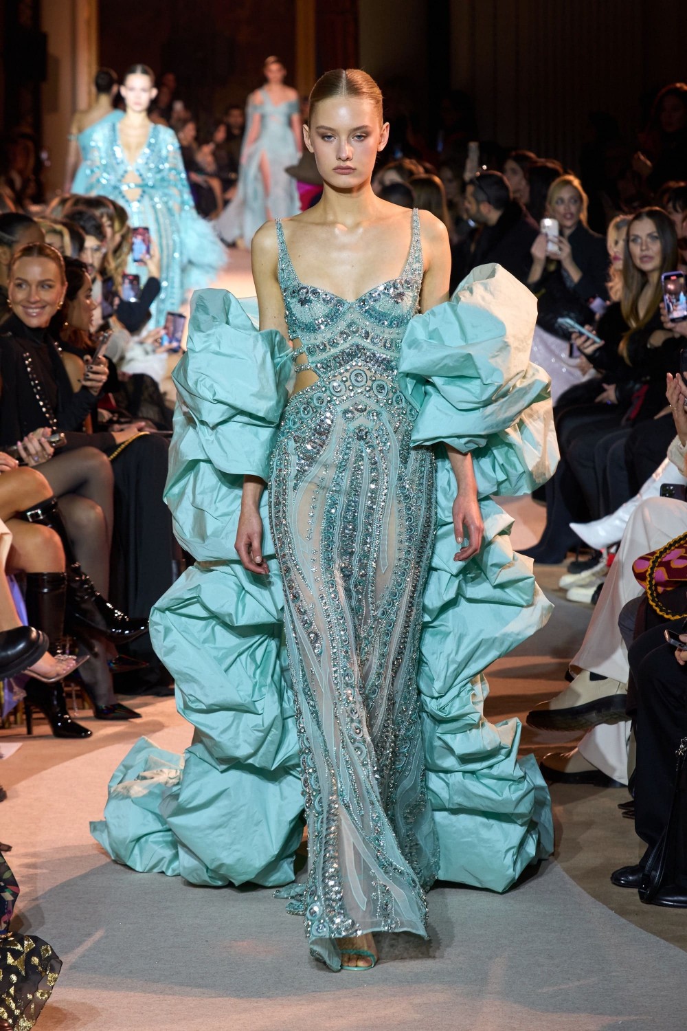 Кутюрная Неделя моды