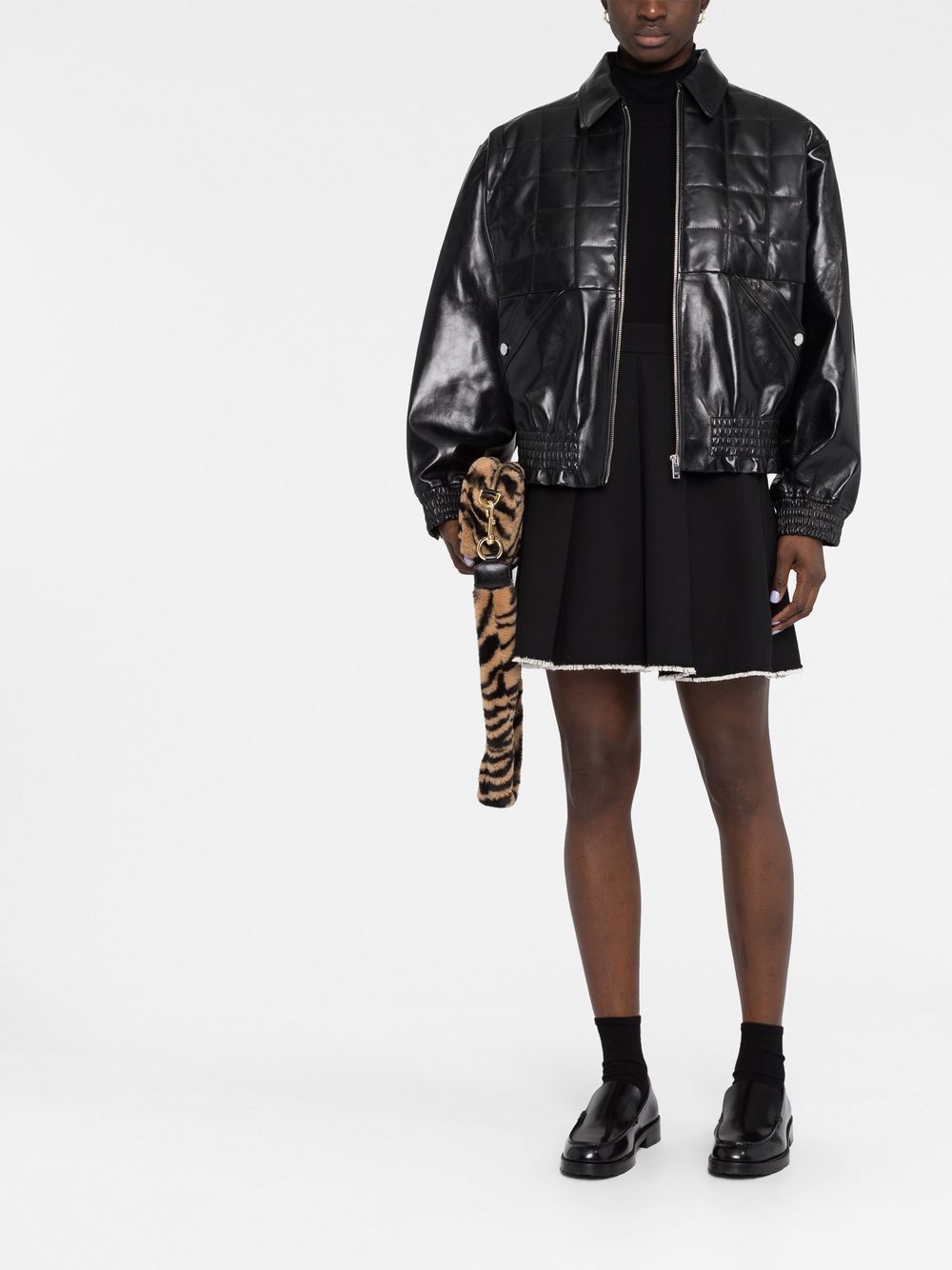 где купить бомбер