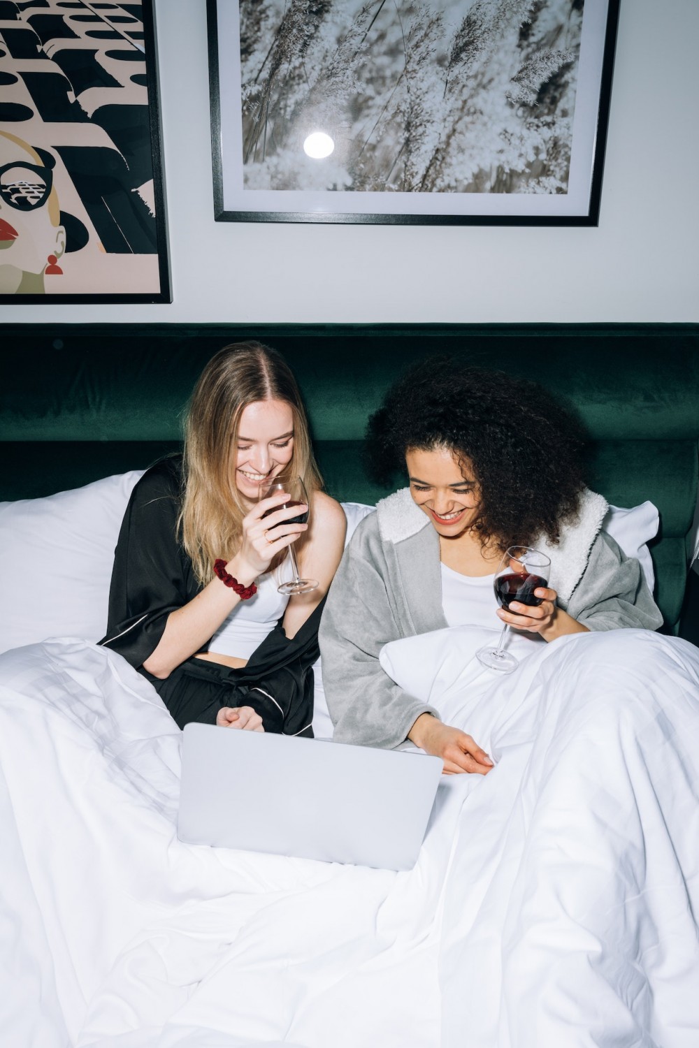 Эффект «Дрянных девчонок»: назван эталон женской дружбы