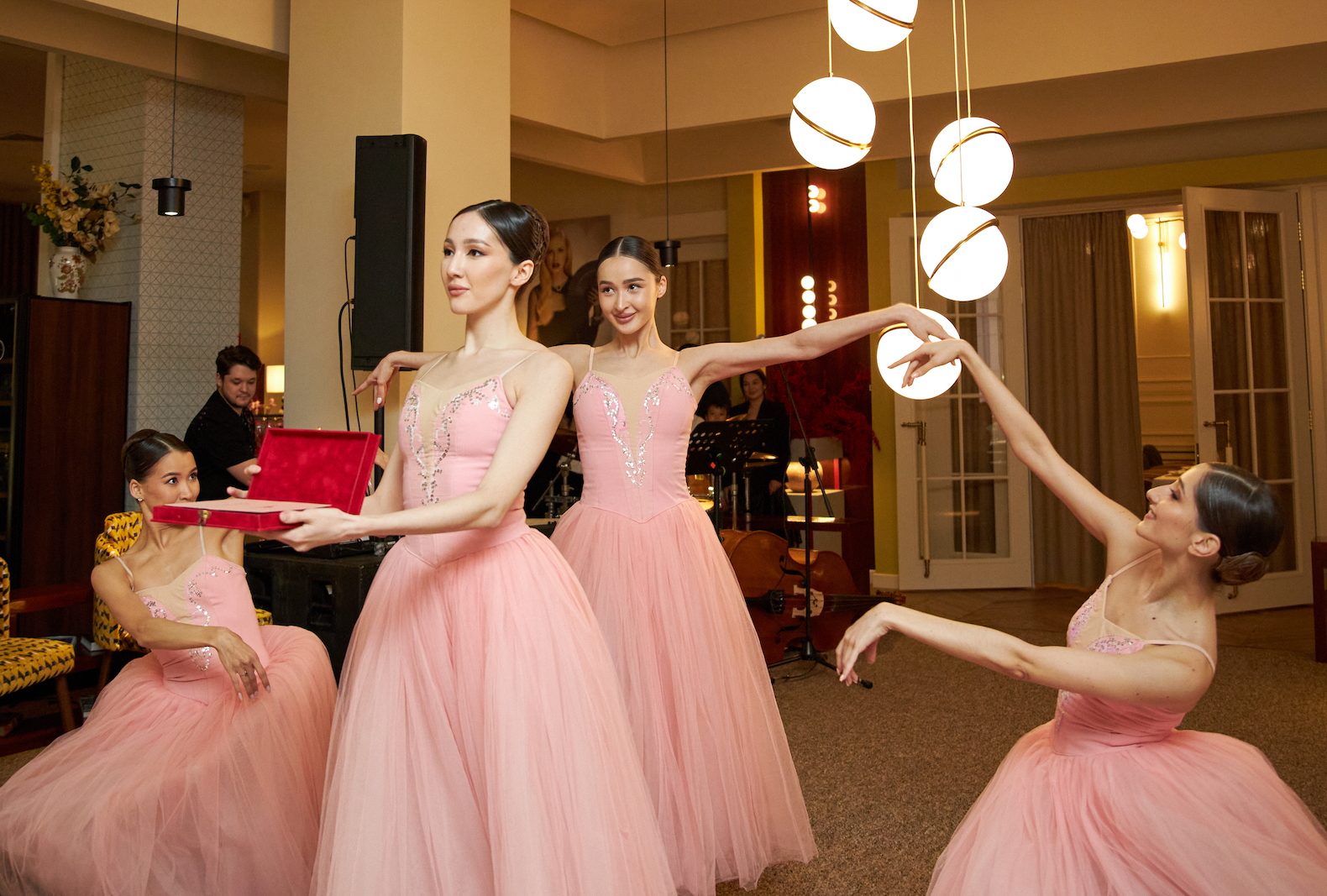 Симфония вкуса и танца: Menu spécial от ресторана Lou Lou и Astana Ballet