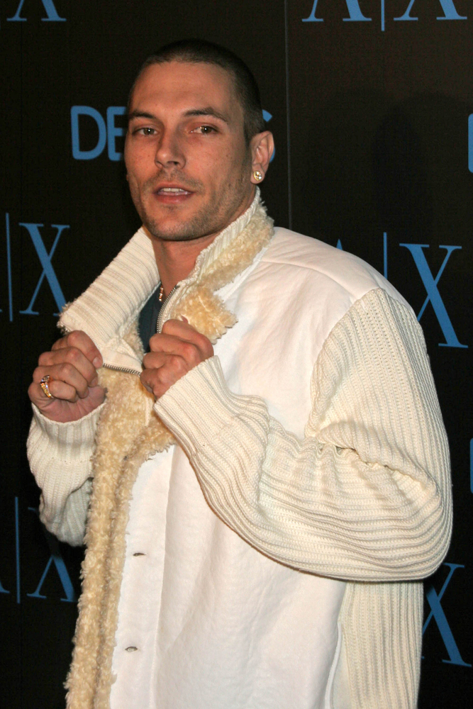 Бывший муж Бритни Спирс угрожает певице