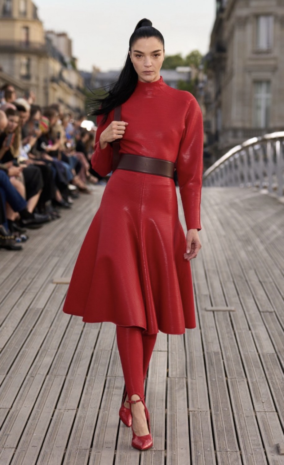 показ Alaïa Spring 2023