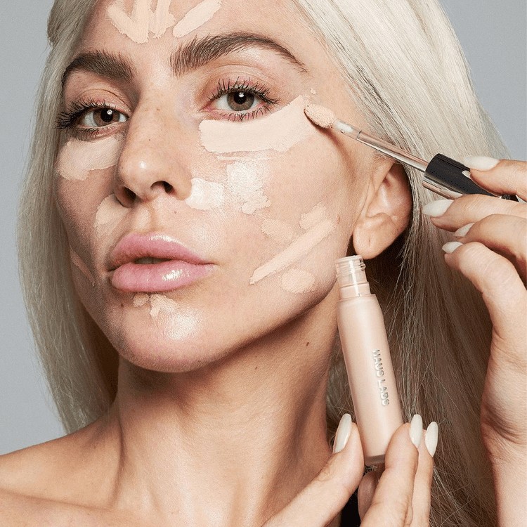 Леди Гага Рианна маникюр