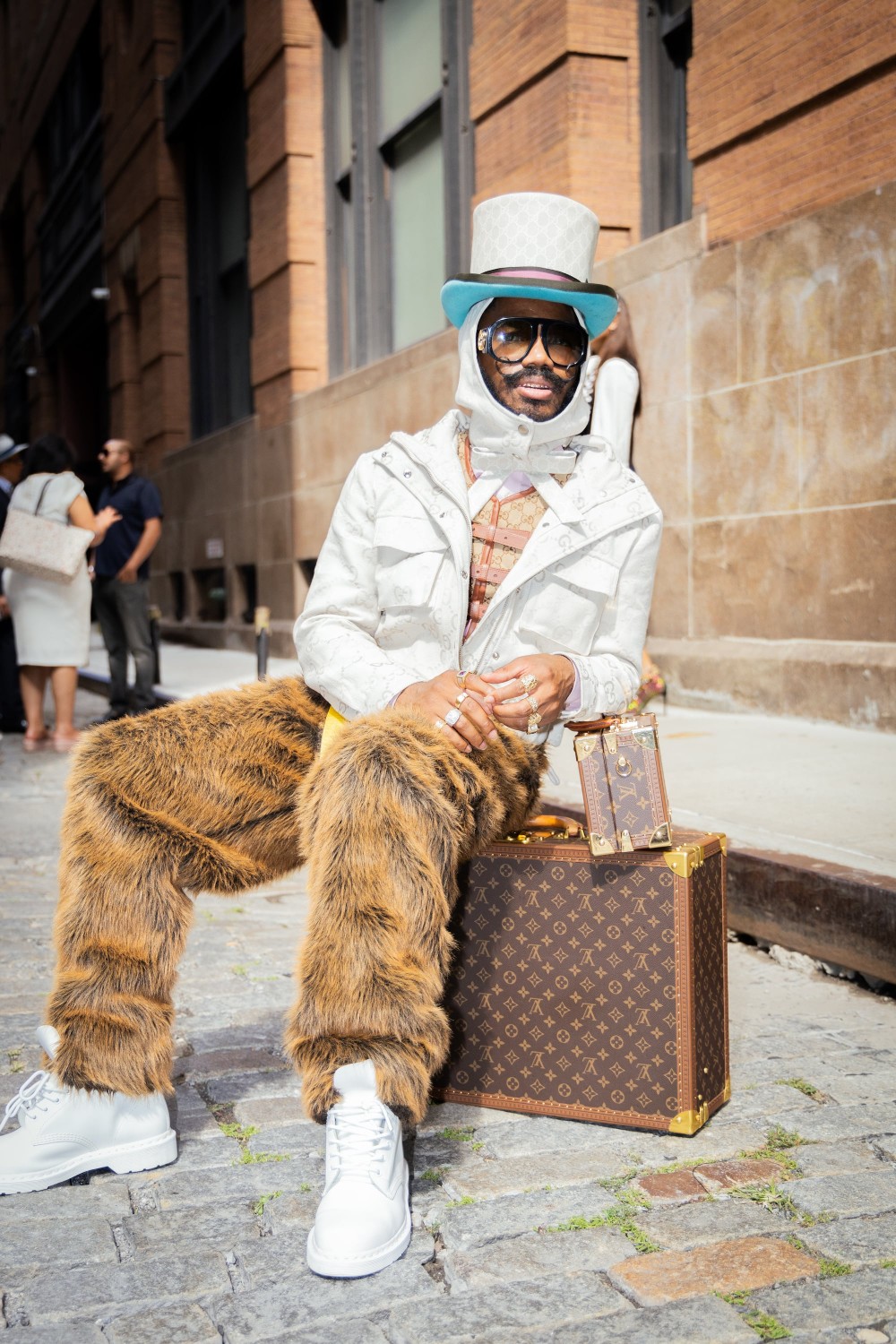 стритстайл  Недели моды в Нью-Йорке