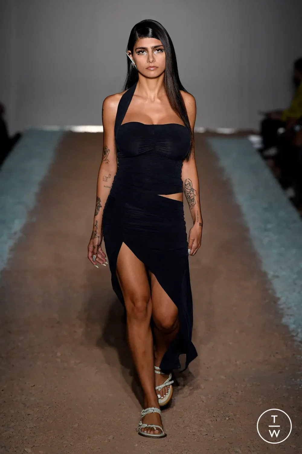 Неделя моды в Лондоне весна-лето 2024