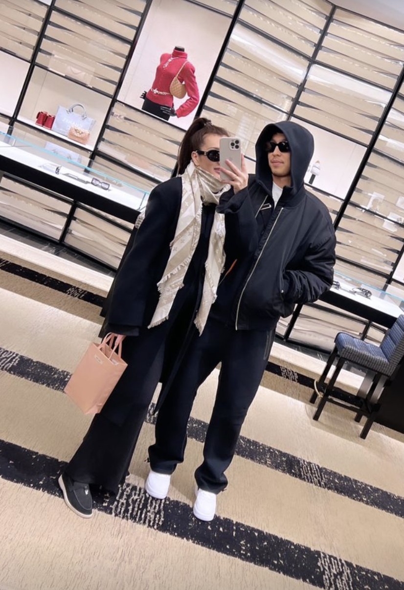 Секс видео парвиз