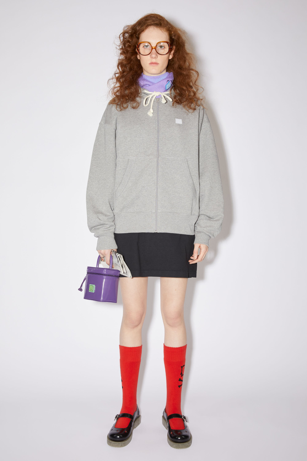 где купить зипка miu miu