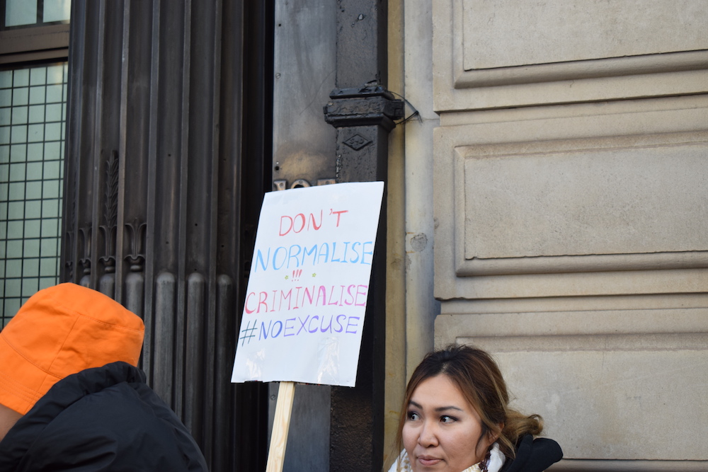 Как прошел мирный протест против насилия, организованный казахстанцами в Лондоне?