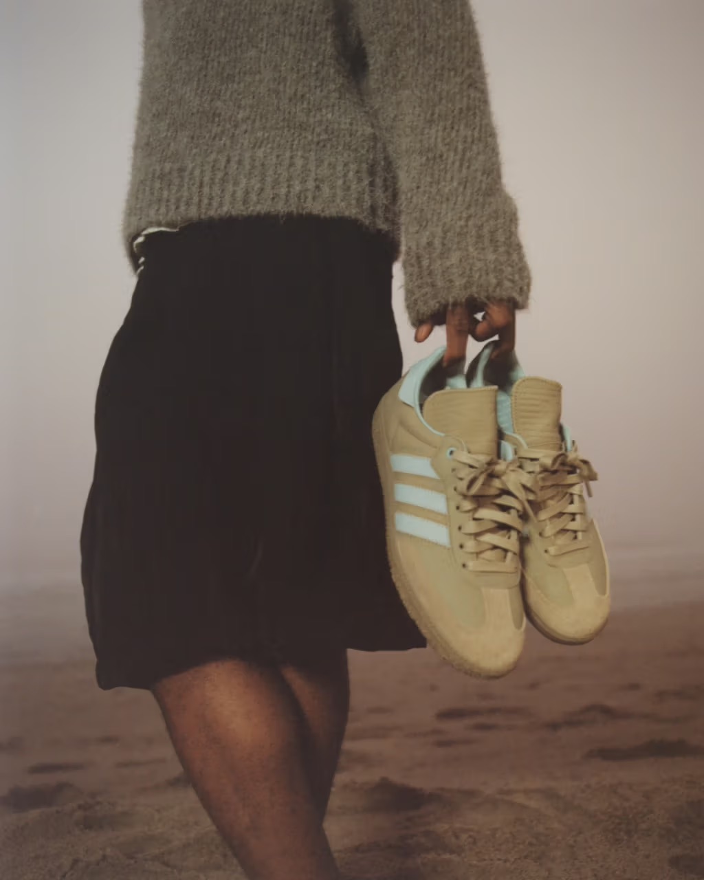 Фаррел Уильямс adidas Samba