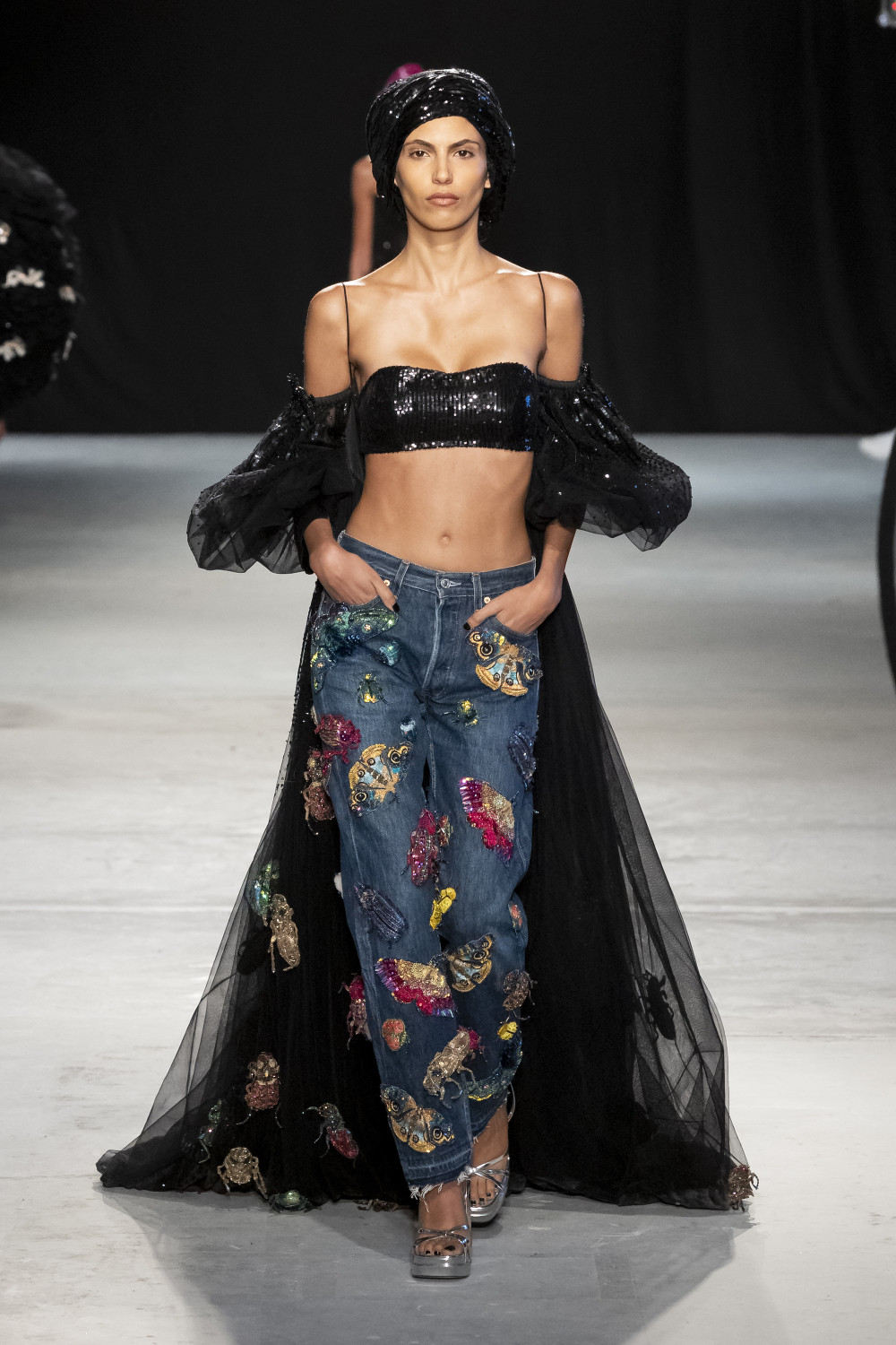 Неделя высокой моды