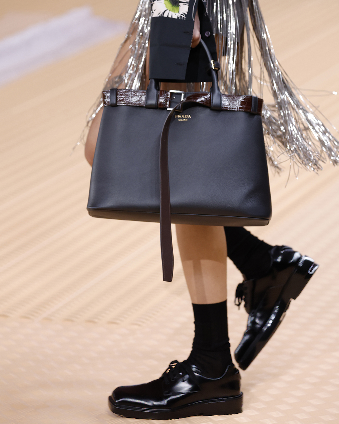 сумка Prada Buckle 