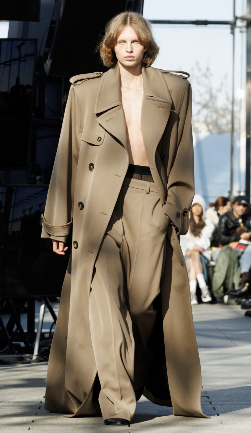 Stella McCartney Coperni Неделя моды AW 2024