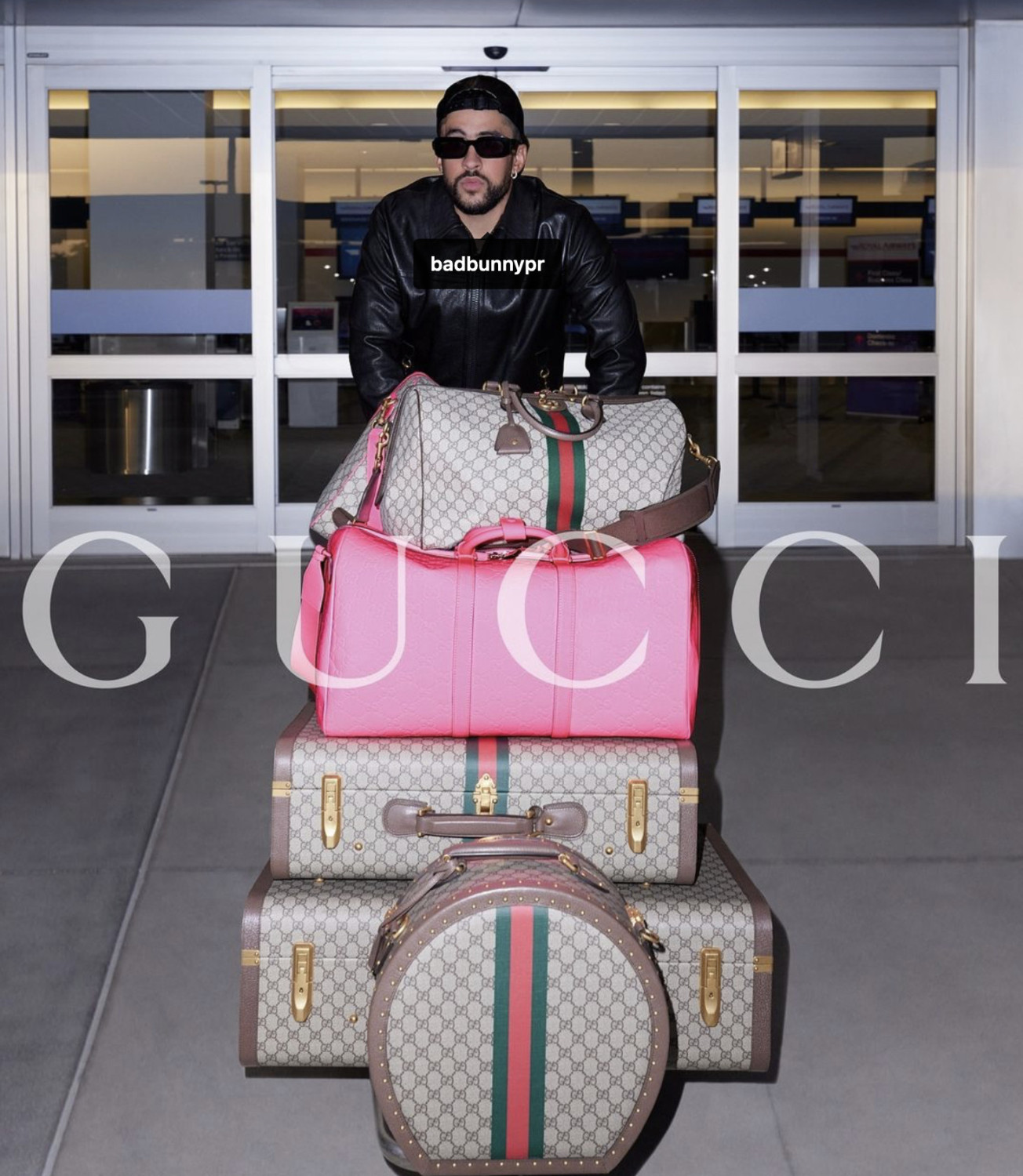 Кендалл Дженнер Bad Bunny Gucci 