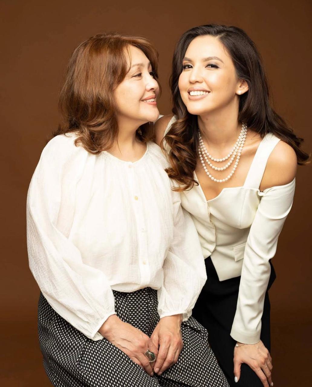 Салтанат Нукенова семья