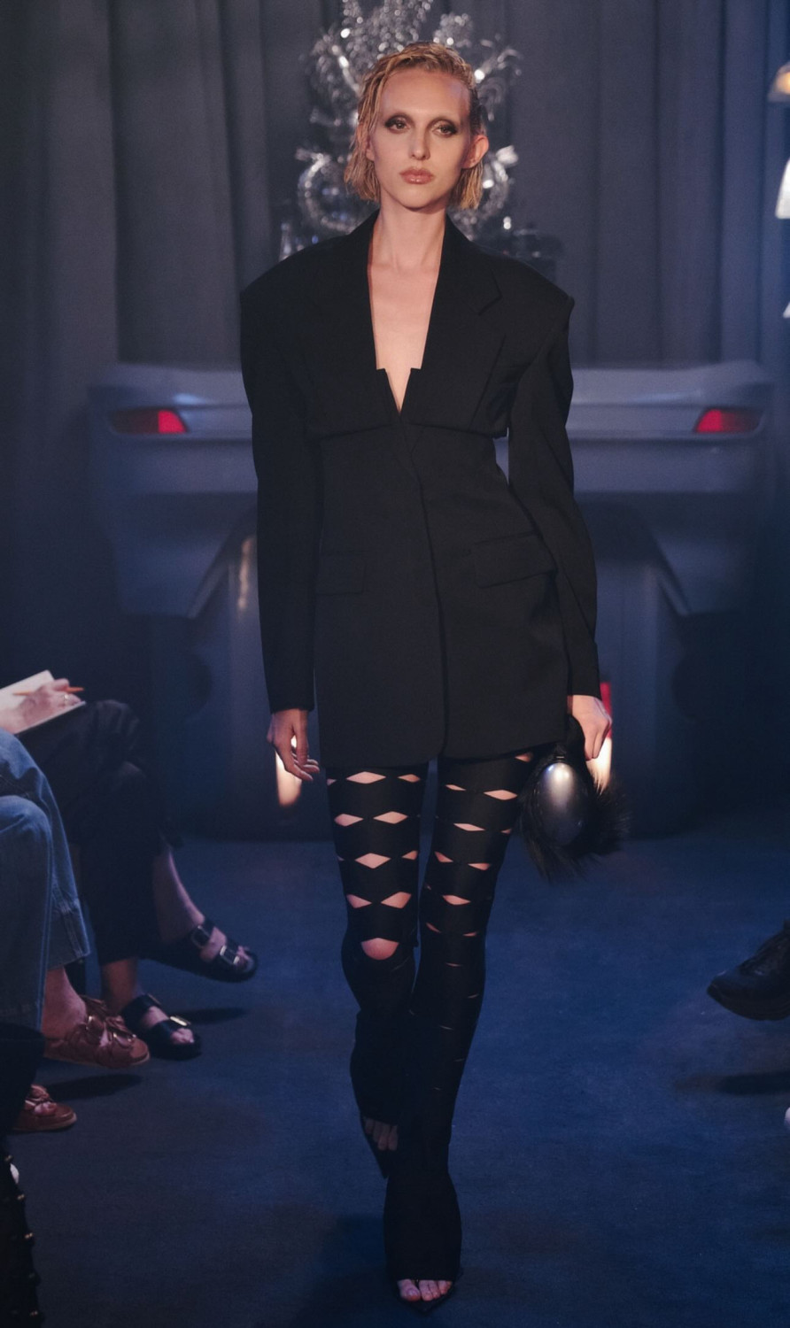 показ Alexander Wang FW 2024